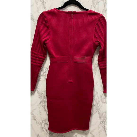 Missguided Red Low Neck Dress - Picture 4 of 6